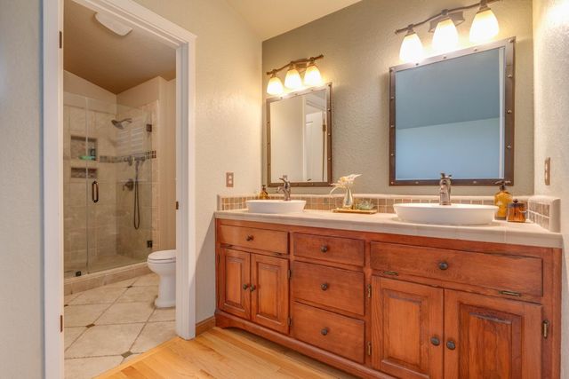 2620 Dardanelle Dr, Modesto, CA 95355