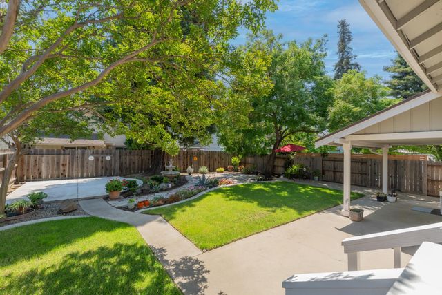 2620 Dardanelle Dr, Modesto, CA 95355