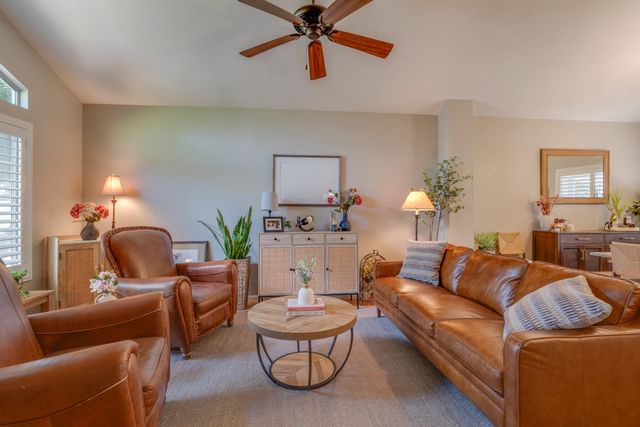 2620 Dardanelle Dr, Modesto, CA 95355