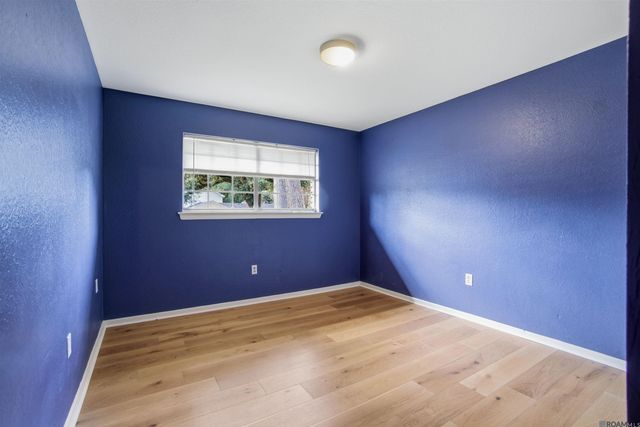 9693 Charlotte Armstrong Dr, St Francisville, LA 70775