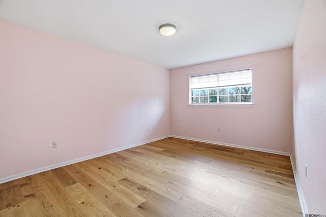 9693 Charlotte Armstrong Dr, St Francisville, LA 70775