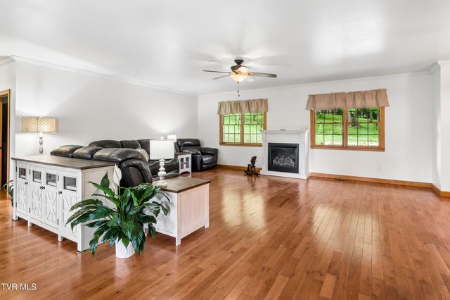 108 Trammell Road, Bristol, TN 37620