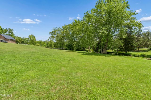108 Trammell Road, Bristol, TN 37620