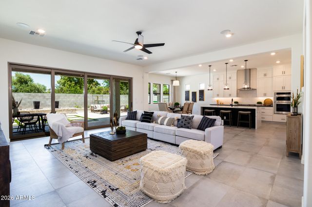 7544 W EVANS Drive, Peoria, AZ 85381
