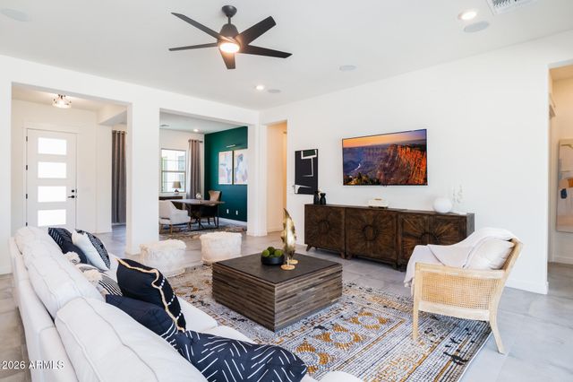 7544 W EVANS Drive, Peoria, AZ 85381
