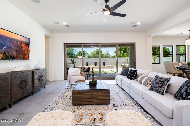 7544 W EVANS Drive, Peoria, AZ 85381
