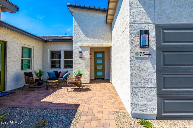 7544 W EVANS Drive, Peoria, AZ 85381