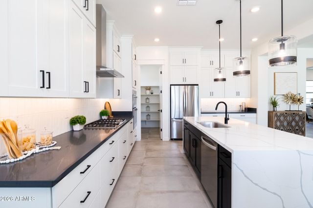 7544 W EVANS Drive, Peoria, AZ 85381