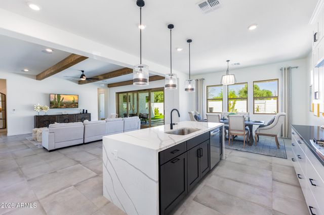 7544 W EVANS Drive, Peoria, AZ 85381