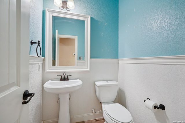 707 Gold Beauty, San Antonio, TX 78245