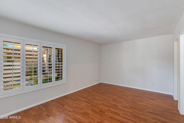 5617 S CLAMBAKE BAY Court B, Tempe, AZ 85283