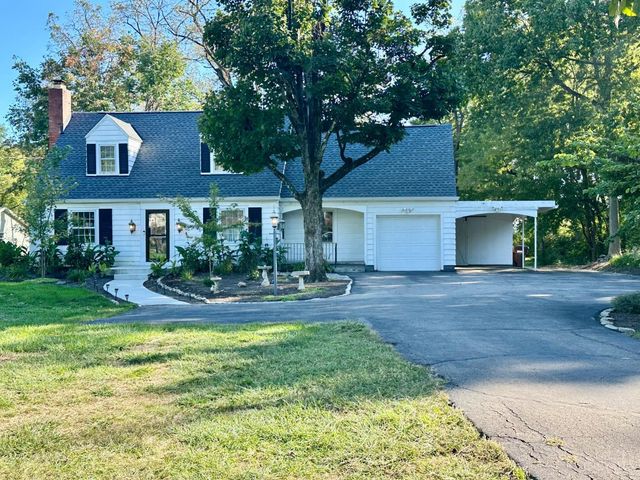 3910 Grand Avenue, Middletown, OH 45044