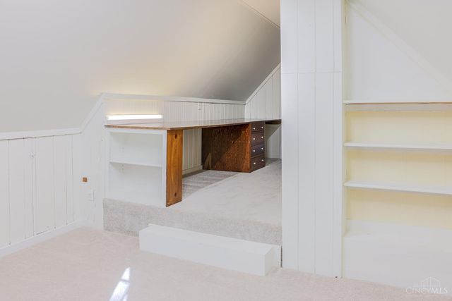 3910 Grand Avenue, Middletown, OH 45044