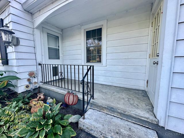 3910 Grand Avenue, Middletown, OH 45044