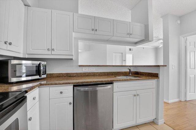 3421 Tuscany Way, Boynton Beach, FL 33435