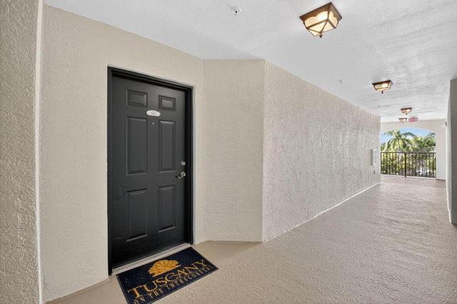 3421 Tuscany Way, Boynton Beach, FL 33435