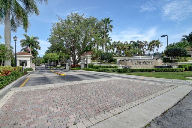3421 Tuscany Way, Boynton Beach, FL 33435