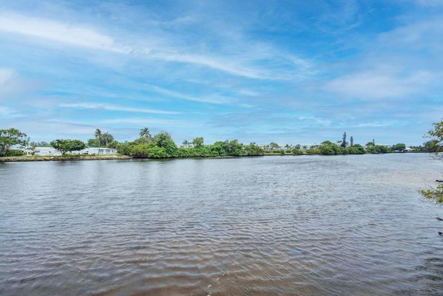 3421 Tuscany Way, Boynton Beach, FL 33435