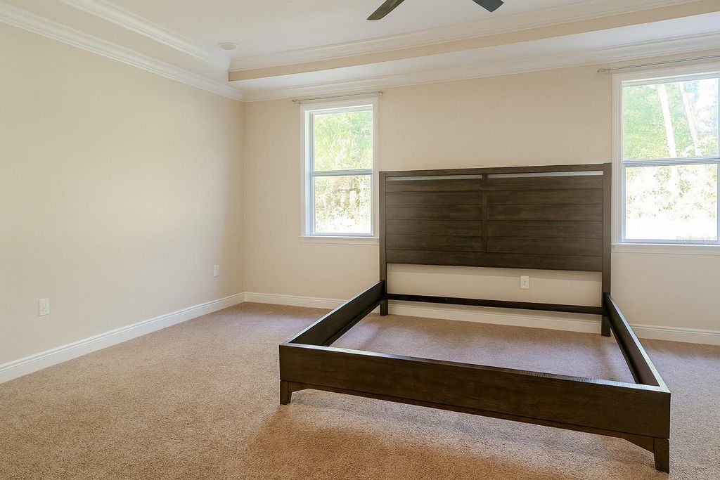 Image 16 of property listing at 26047 EXMOOR DRIVE, Sorrento, FL 32776