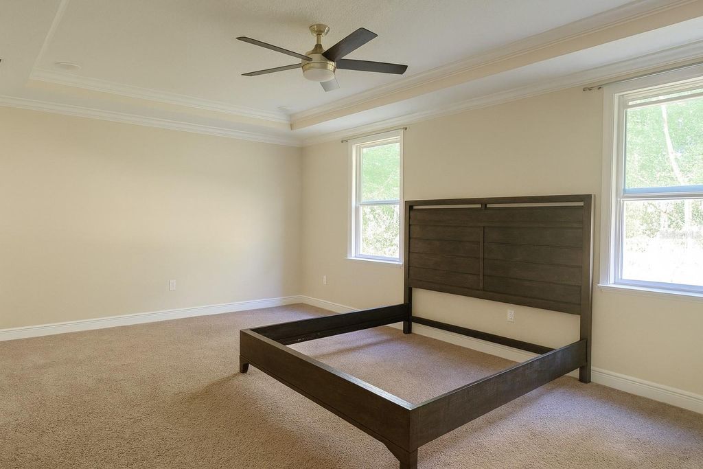 Image 17 of property listing at 26047 EXMOOR DRIVE, Sorrento, FL 32776