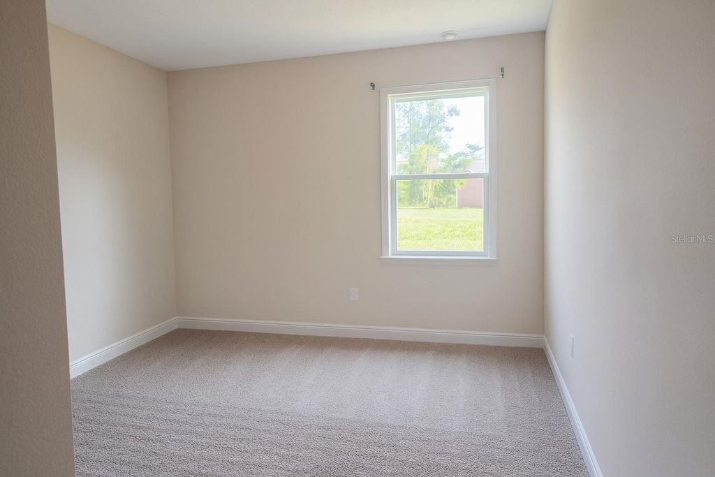 Image 21 of property listing at 26047 EXMOOR DRIVE, Sorrento, FL 32776