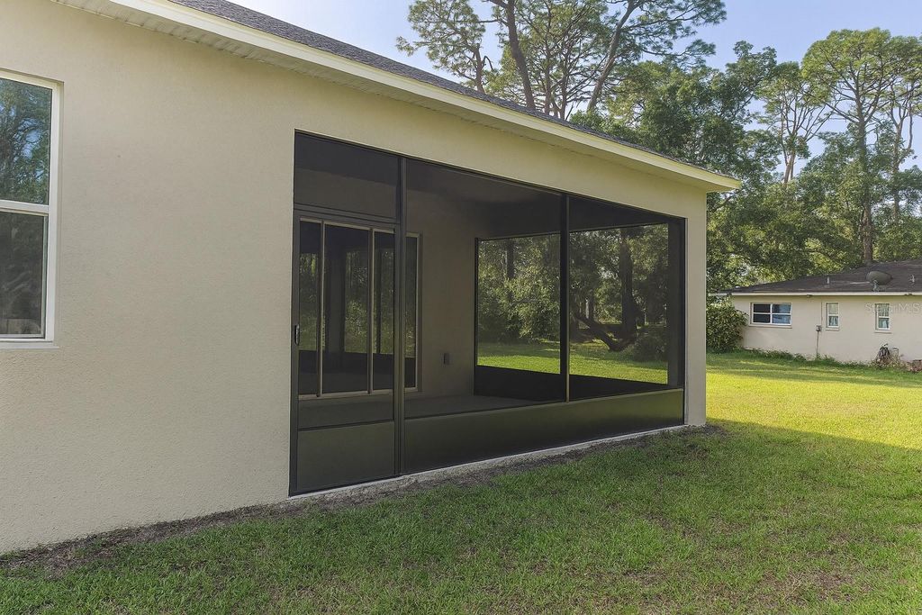 Image 29 of property listing at 26047 EXMOOR DRIVE, Sorrento, FL 32776