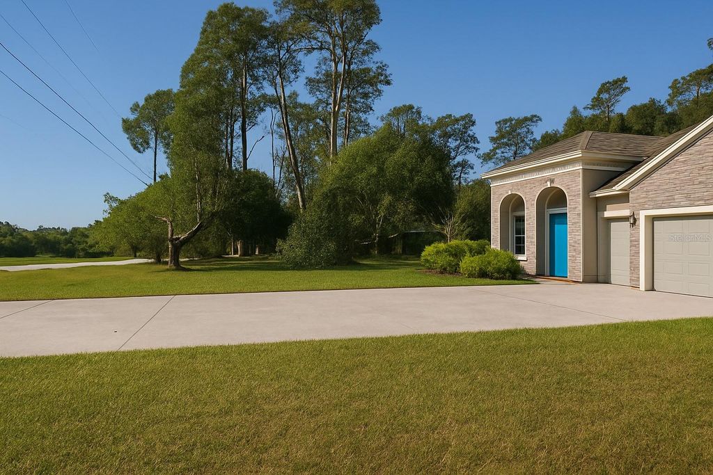 Image 31 of property listing at 26047 EXMOOR DRIVE, Sorrento, FL 32776