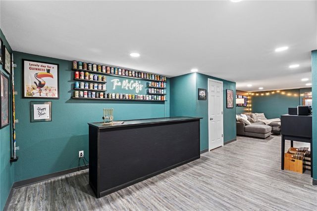 9 33rd Avenue SW, Cedar Rapids, IA 52404