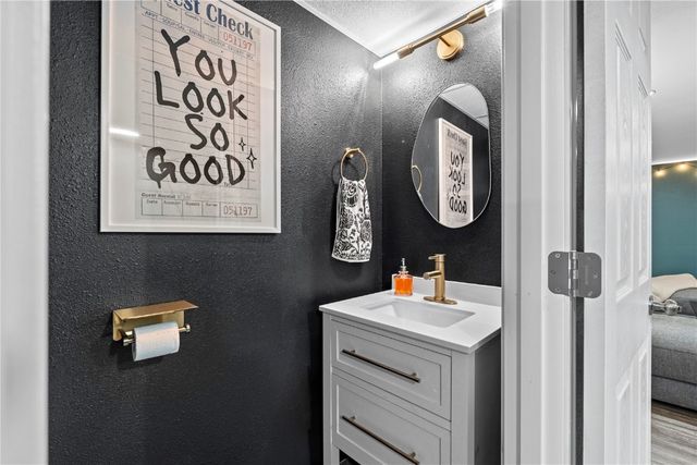 9 33rd Avenue SW, Cedar Rapids, IA 52404