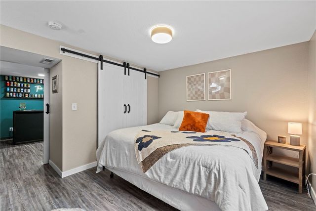 9 33rd Avenue SW, Cedar Rapids, IA 52404