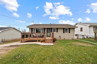 9 33rd Avenue SW, Cedar Rapids, IA 52404