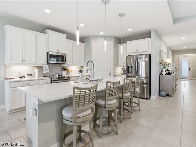 14801 Windward LN, Naples, FL 34114