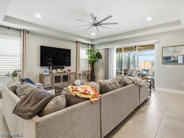 14801 Windward LN, Naples, FL 34114