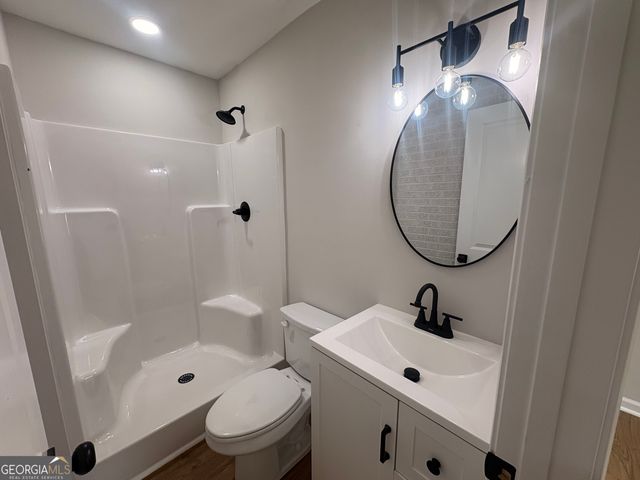 237 S Myrtle Street, Winder, GA 30680