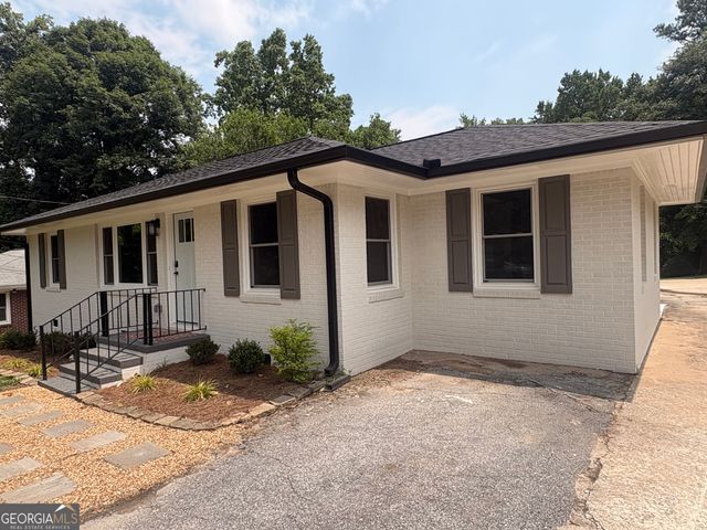 237 S Myrtle Street, Winder, GA 30680
