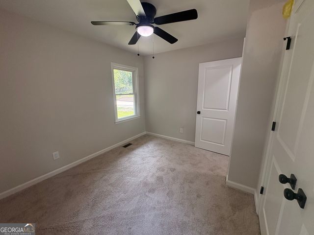 237 S Myrtle Street, Winder, GA 30680