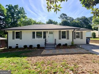 237 S Myrtle Street, Winder, GA 30680