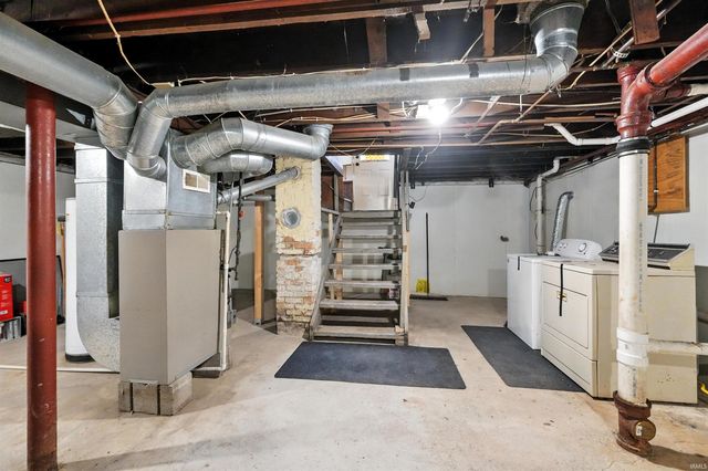 3330 Bowser Avenue, Fort Wayne, IN 46806