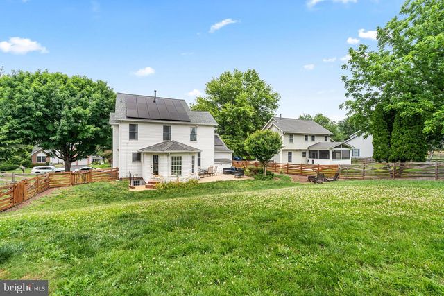 3265 BROCKTON DR, Jefferson, MD 21755