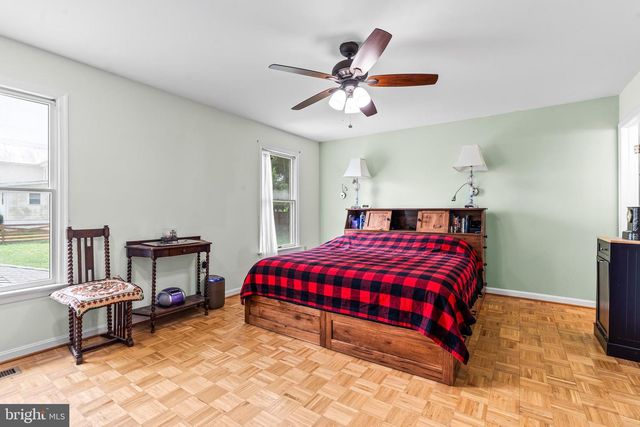 3265 BROCKTON DR, Jefferson, MD 21755