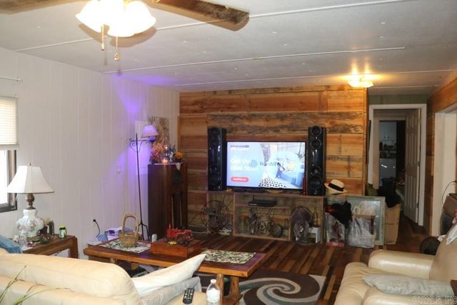 660 Prince Loop, Mountain View, AR 72560