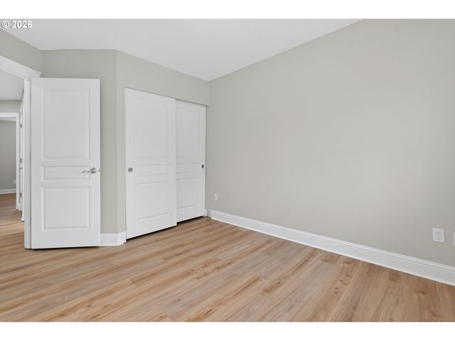 5912 Ne MCBRIDE Ln, Hillsboro, OR 97124