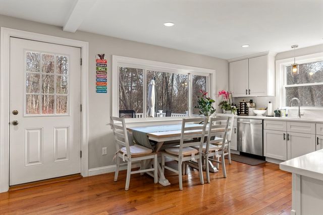 1 Adelman Rd, Wilmington, MA 01887