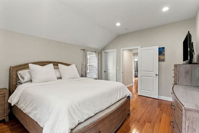 1 Adelman Rd, Wilmington, MA 01887