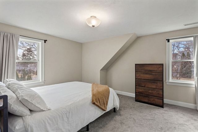 1 Adelman Rd, Wilmington, MA 01887