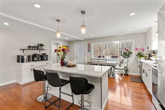 1 Adelman Rd, Wilmington, MA 01887