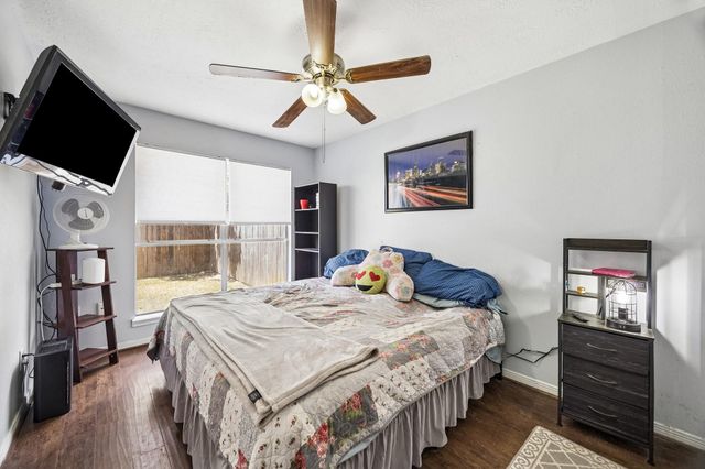 11447 W Travelers Way Circle, Houston, TX 77065