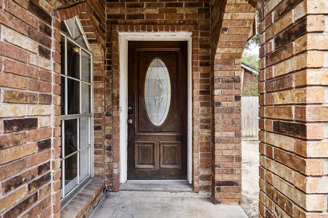 11447 W Travelers Way Circle, Houston, TX 77065
