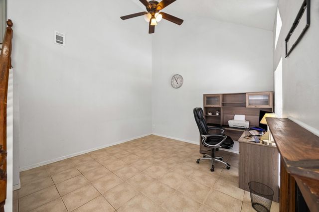11447 W Travelers Way Circle, Houston, TX 77065