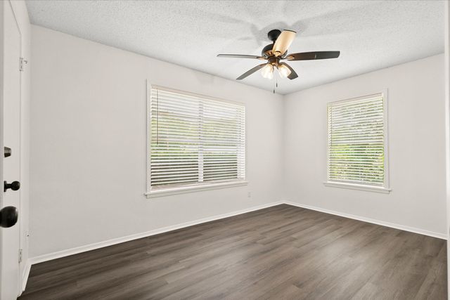 1890 Stacey Street, Canton, TX 75103